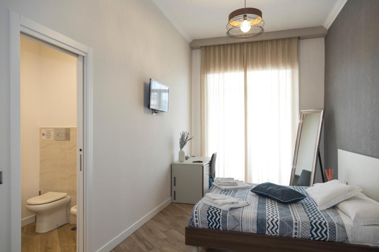 Garibaldi Rooms Неаполь Экстерьер фото