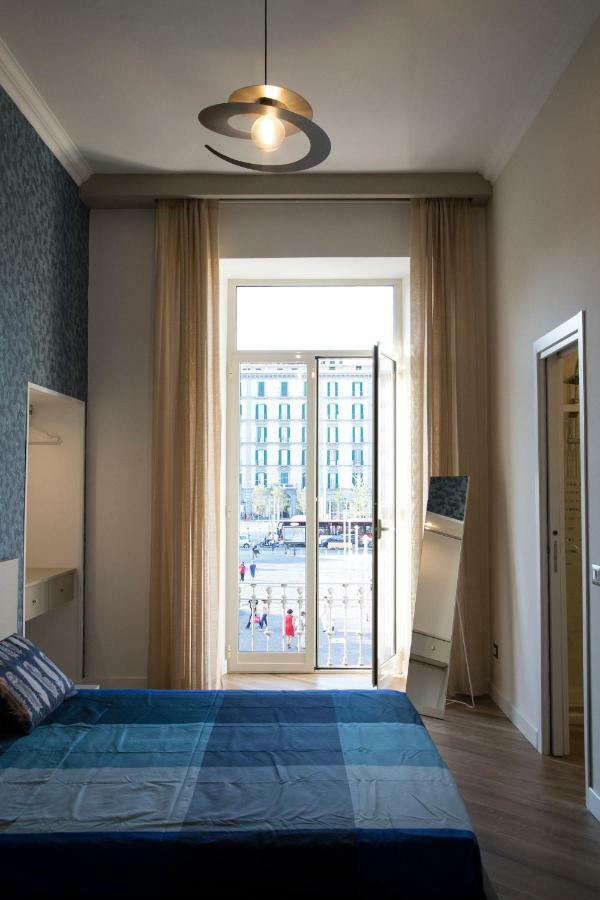 Garibaldi Rooms Неаполь Экстерьер фото